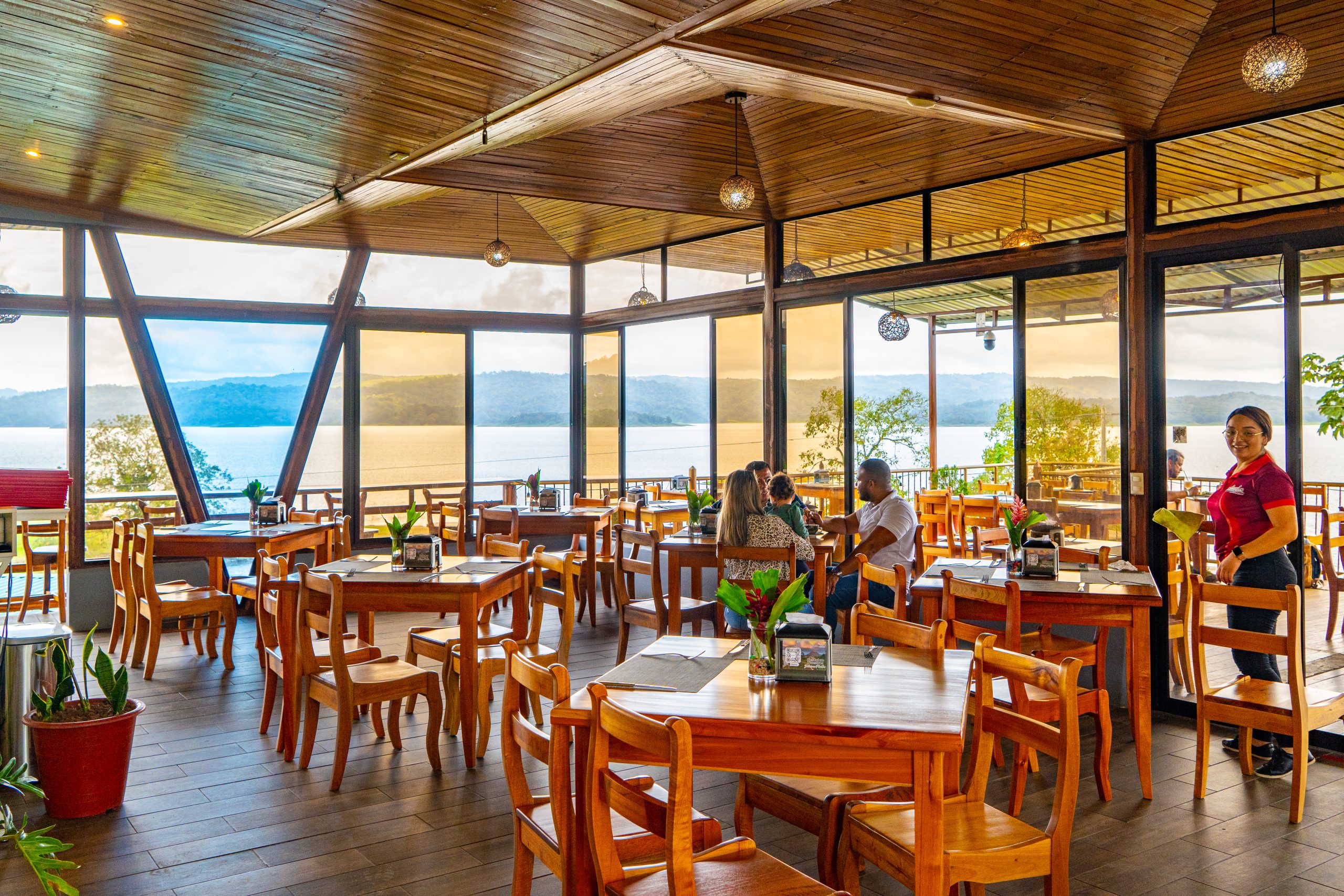 Sunset Bar Restaurant